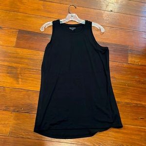 Athleta Essence Vital Tank